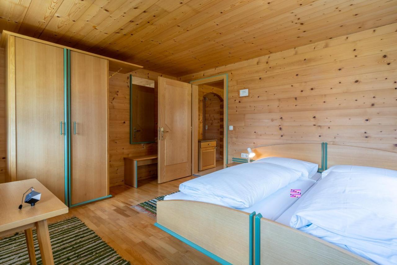 Haus Maria-Theresia Schoppernau Ngoại thất bức ảnh